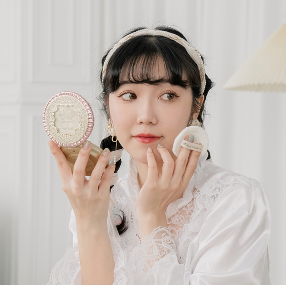 33 - 實體拿到手上真的覺得精緻到不行內...